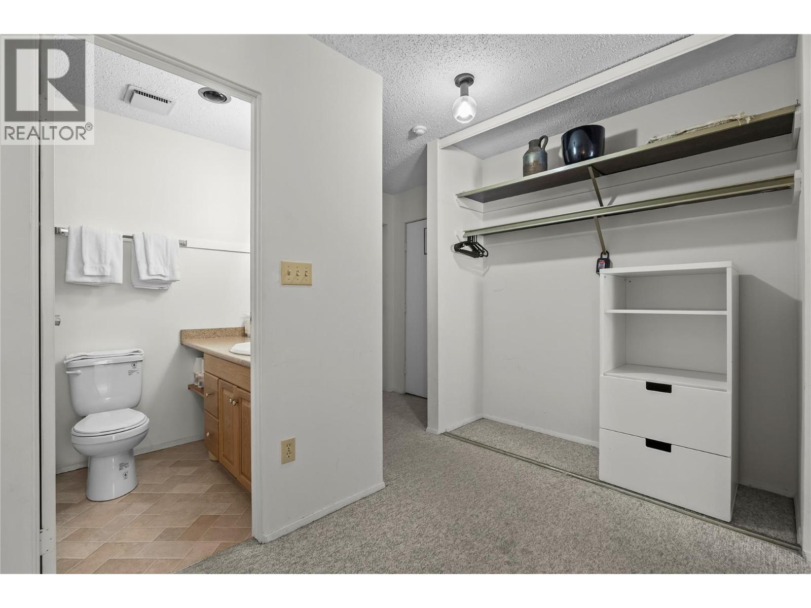 6430 Whiskey Jack Road Unit# 302, Big White