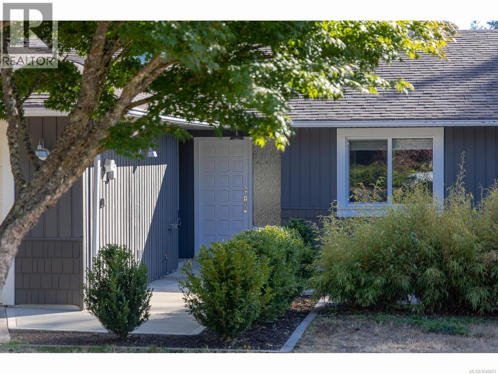 538 TAMARACK Dr - 34