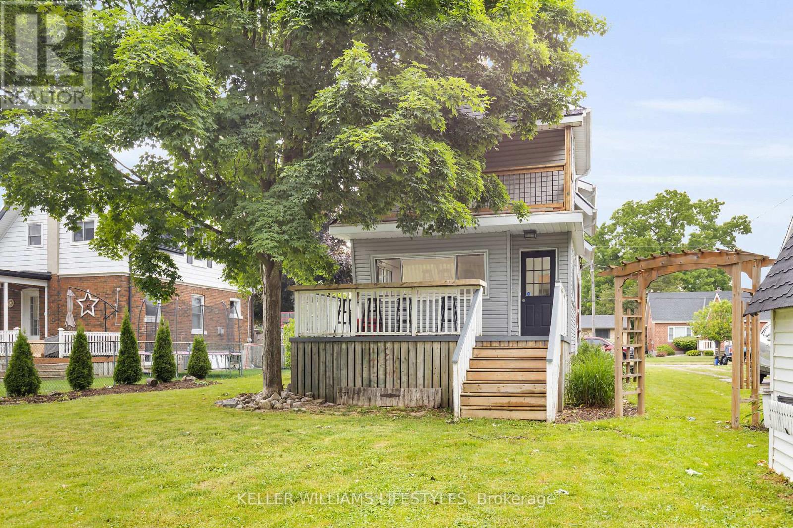 95 JOHN STREET E - 45