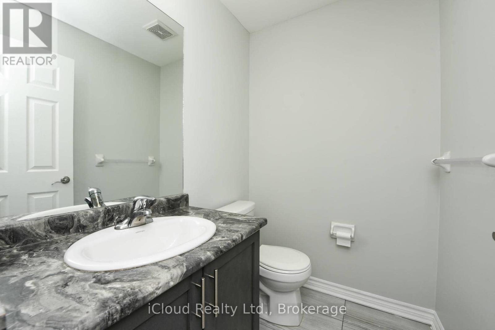 74 GAMMON CRESCENT - 14