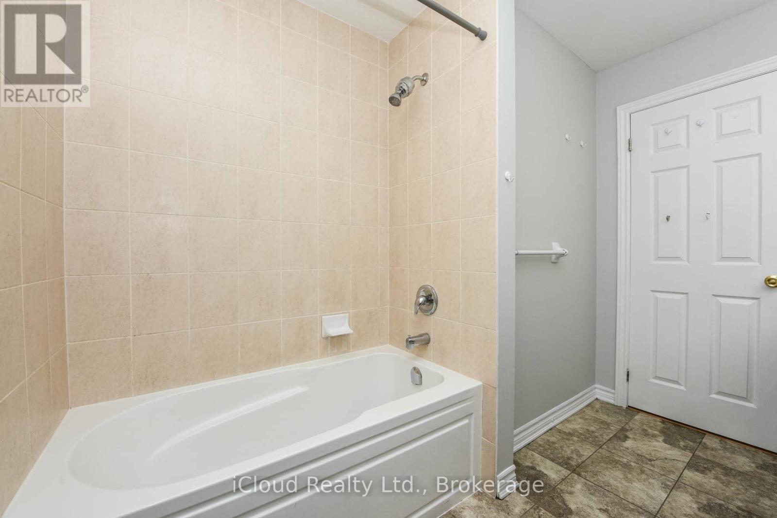 74 GAMMON CRESCENT - 29