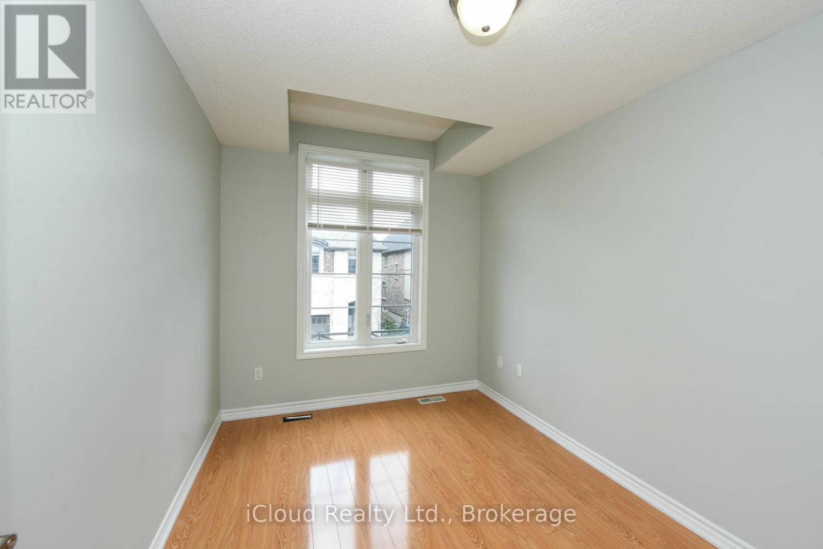 74 GAMMON CRESCENT - 27