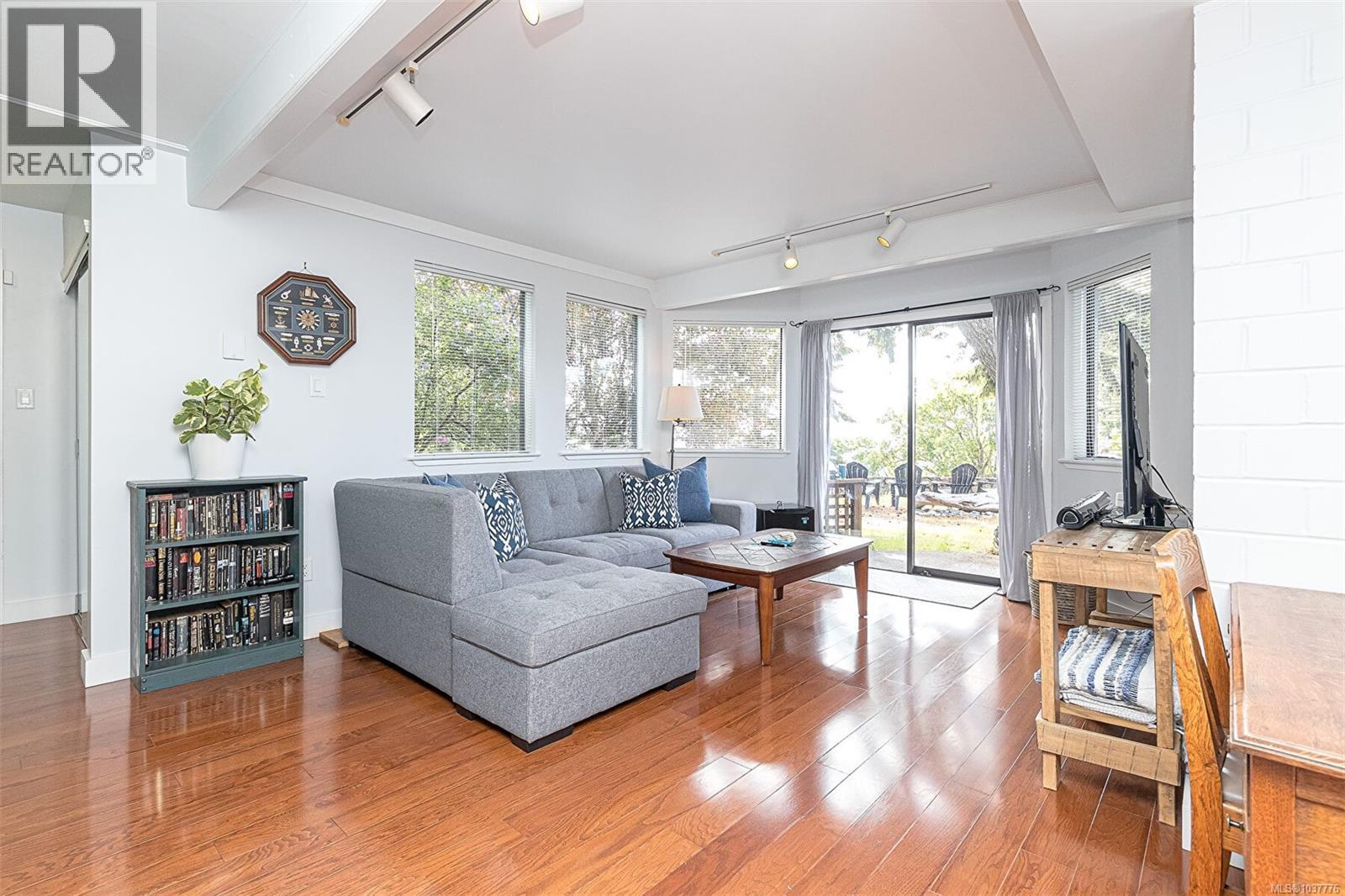 7954 West Coast Rd - 30