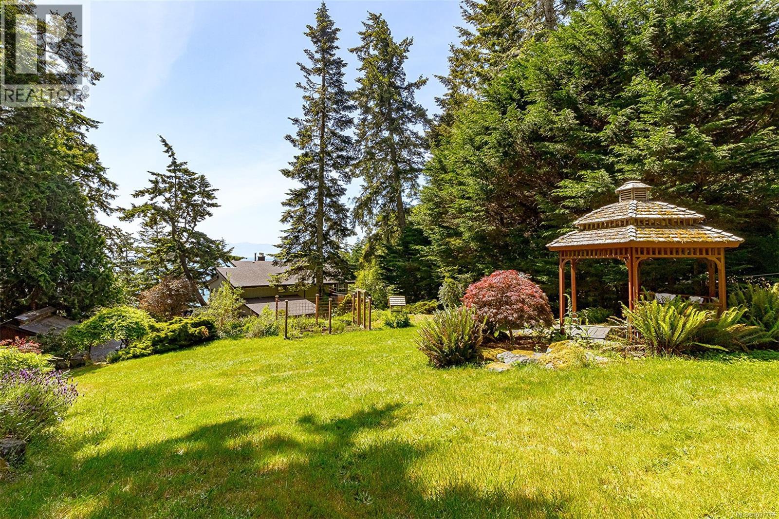 7954 West Coast Rd - 42
