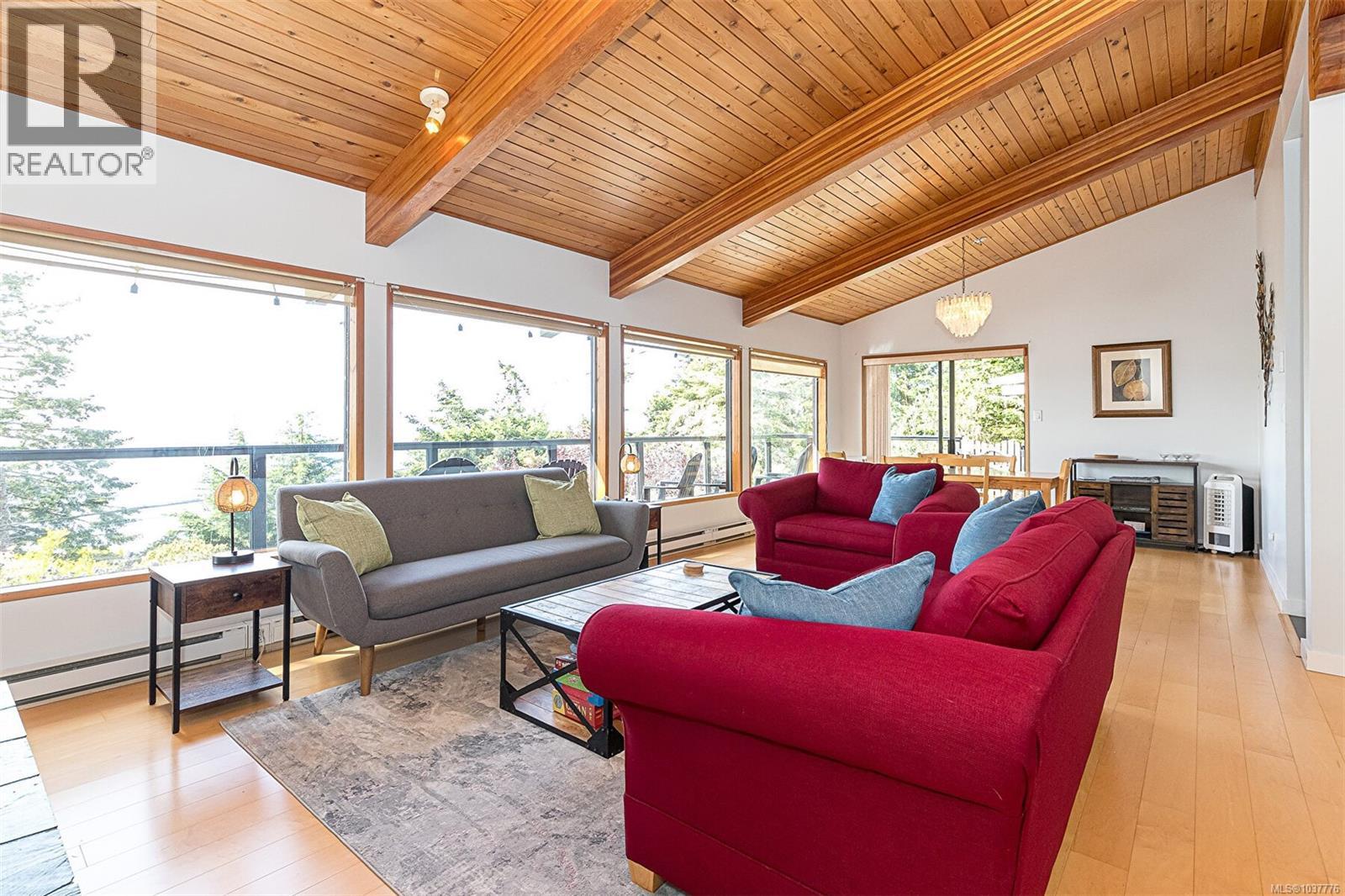 7954 West Coast Rd, Sooke
