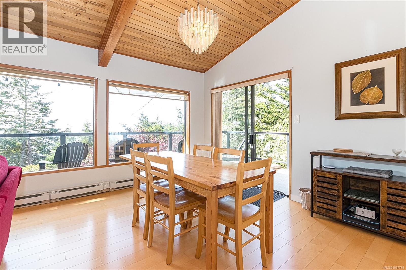 7954 West Coast Rd - 8
