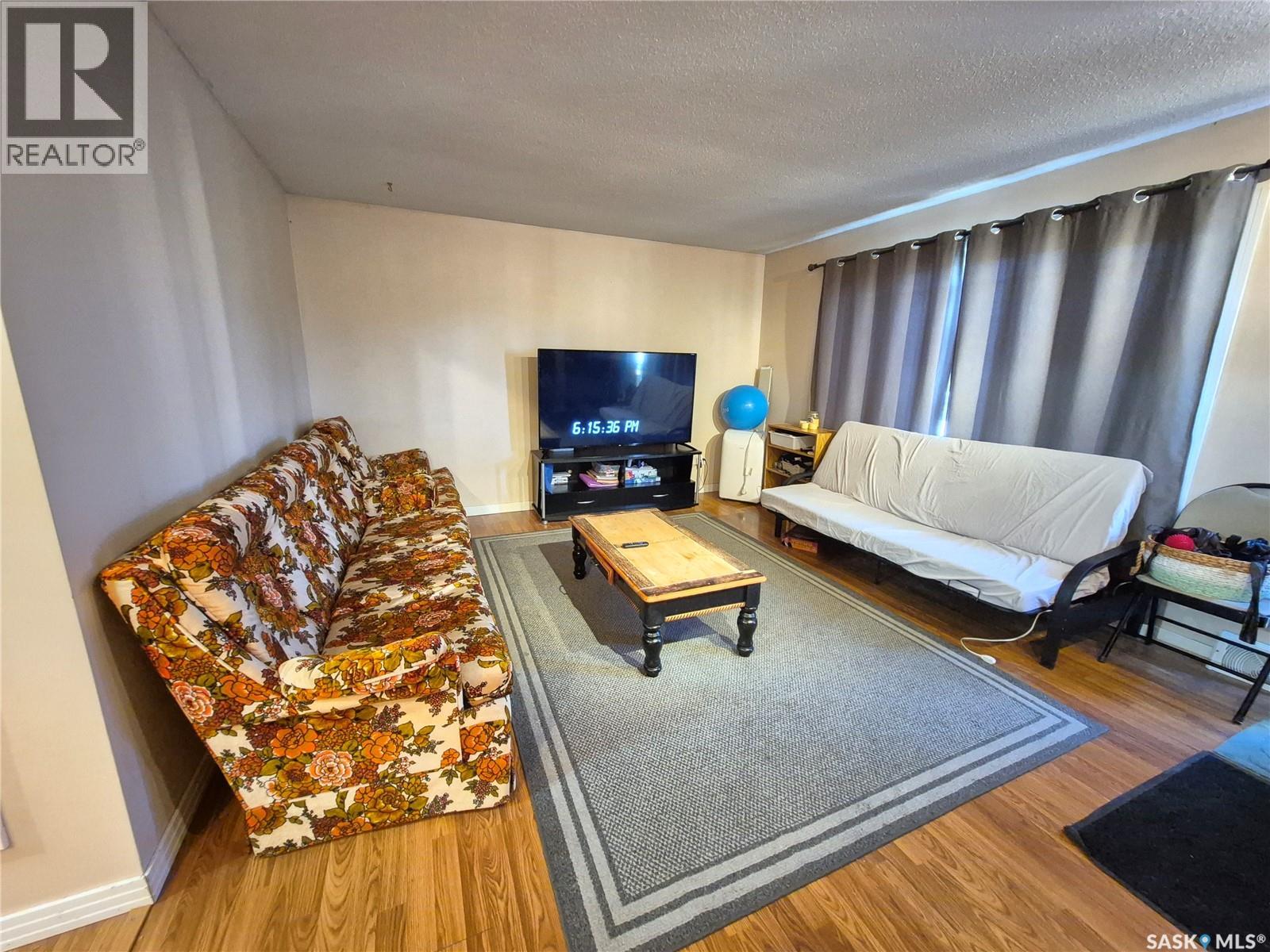 1118 PARK AVENUE - 8