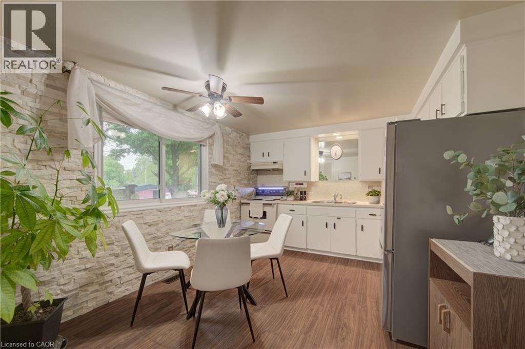 435A LEE Avenue - 12
