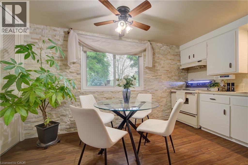 435A LEE Avenue - 16