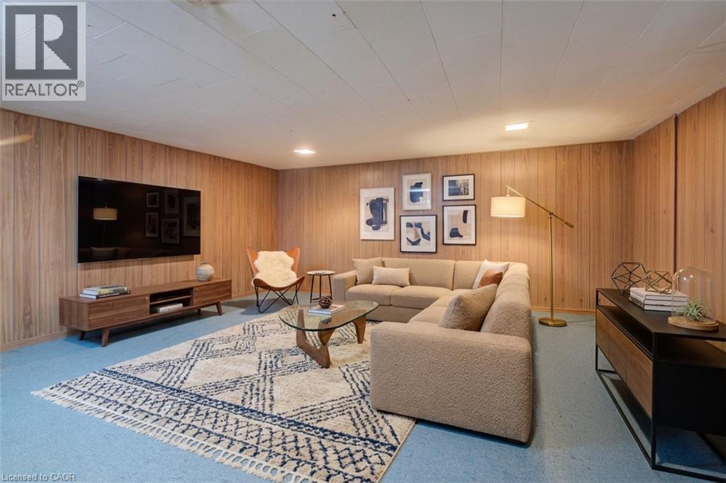 435A LEE Avenue - 27