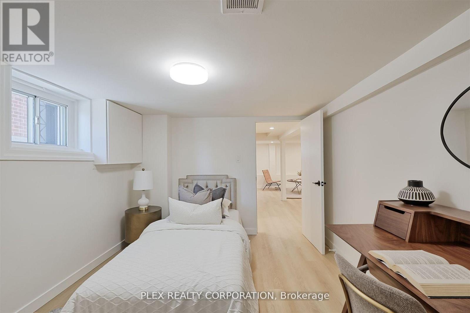 121 VIRGINIA AVENUE - 27