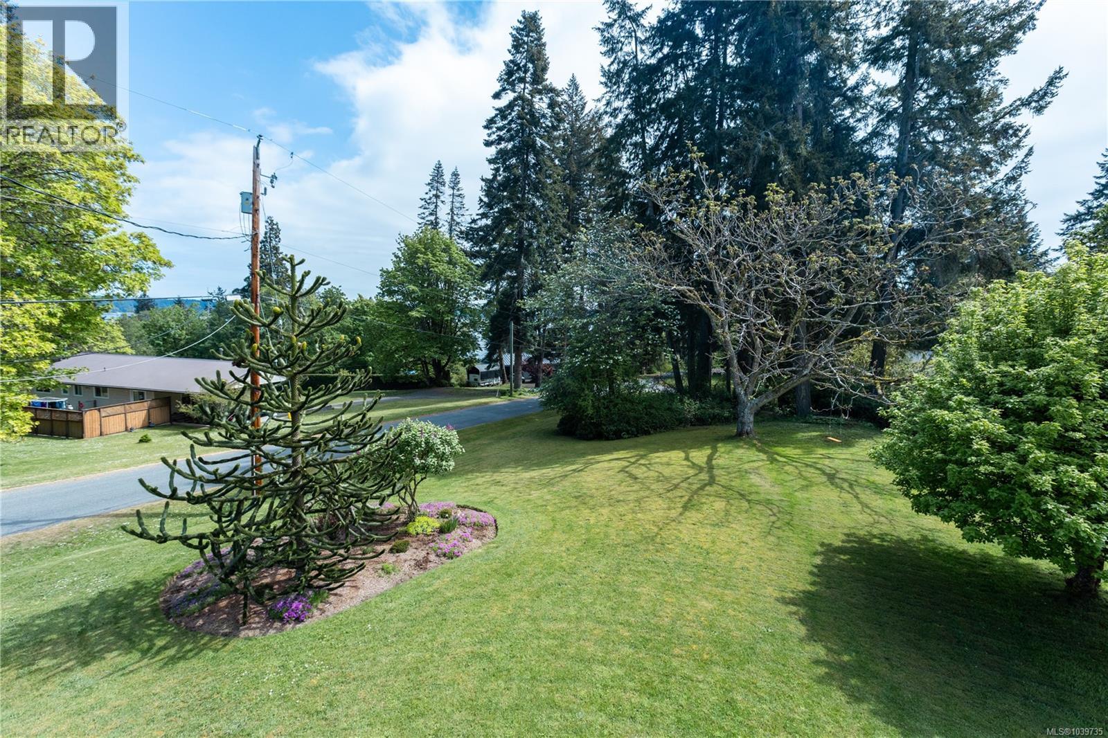 1569 Murdoch Rd - 53