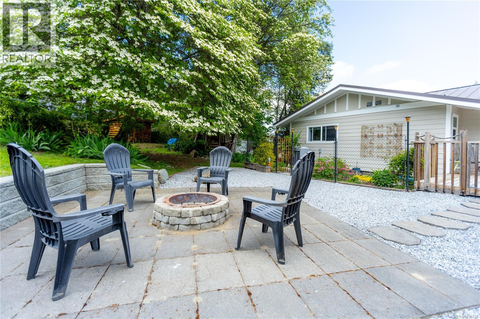 1569 Murdoch Rd - 61