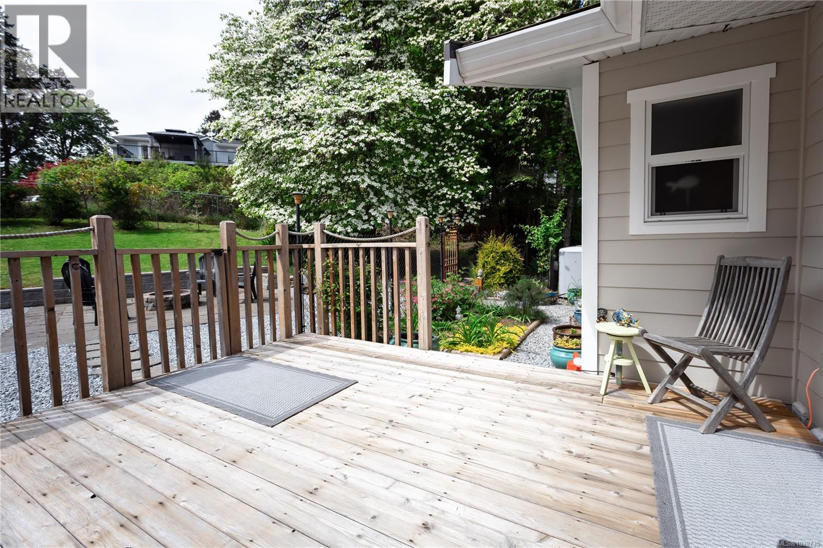 1569 Murdoch Rd - 81