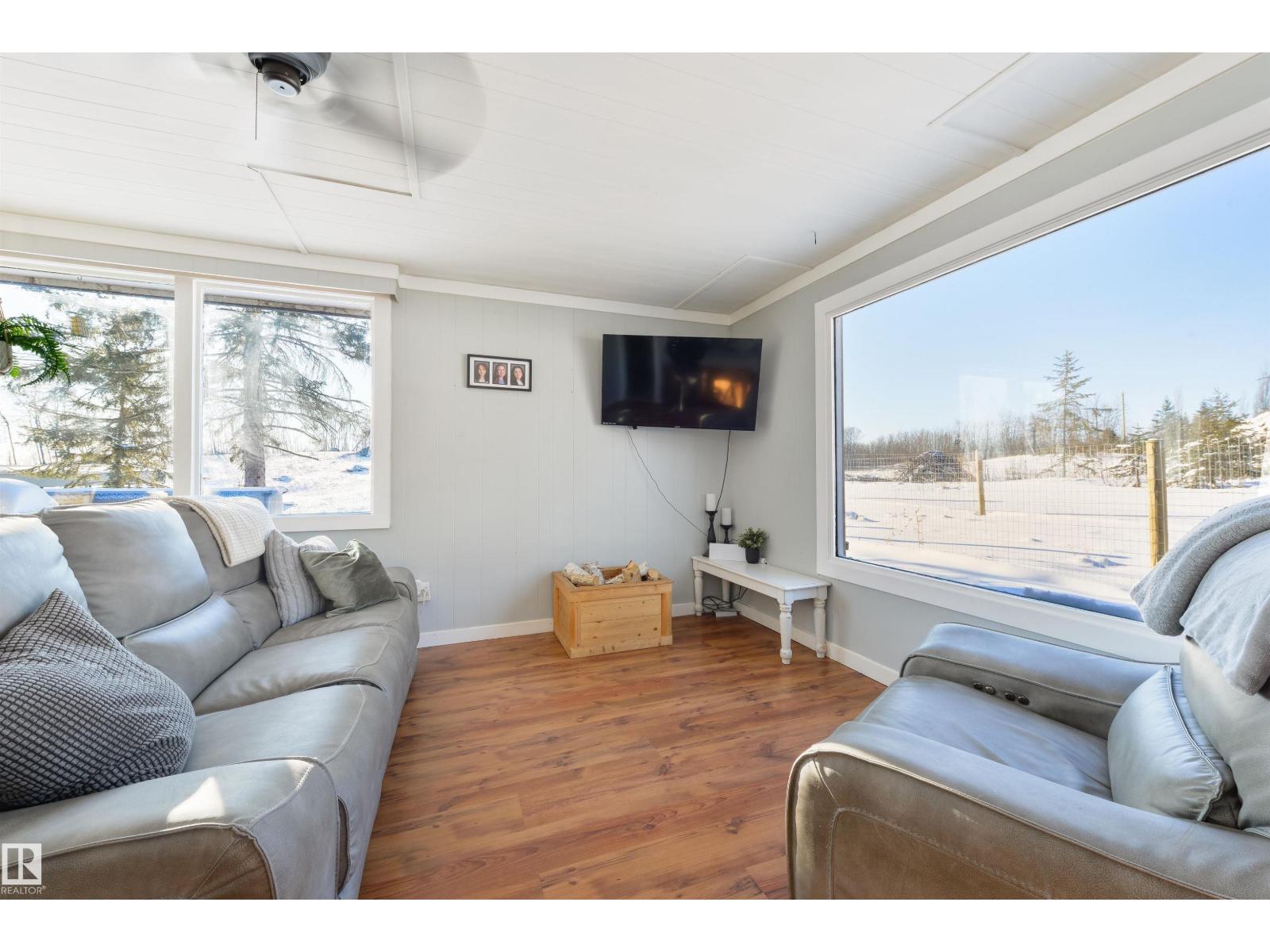 52309 RGE ROAD 22 - 12