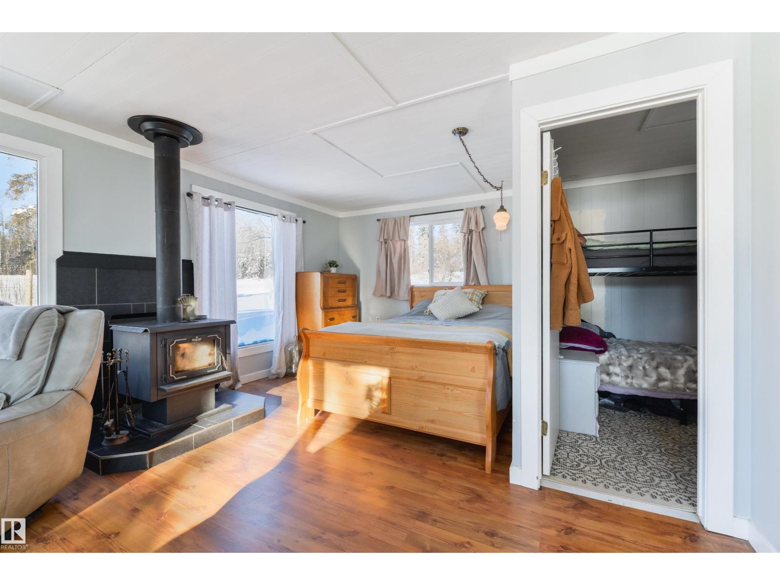 52309 RGE ROAD 22 - 15
