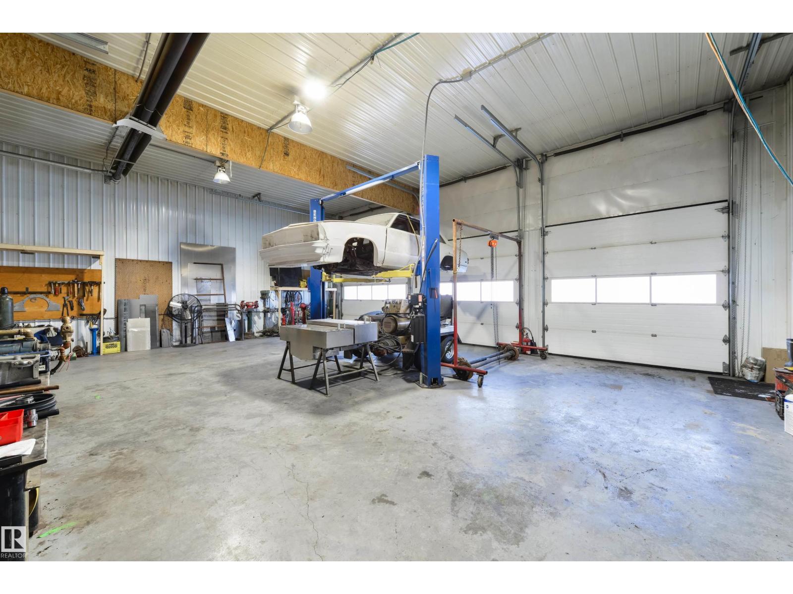52309 RGE ROAD 22 - 34