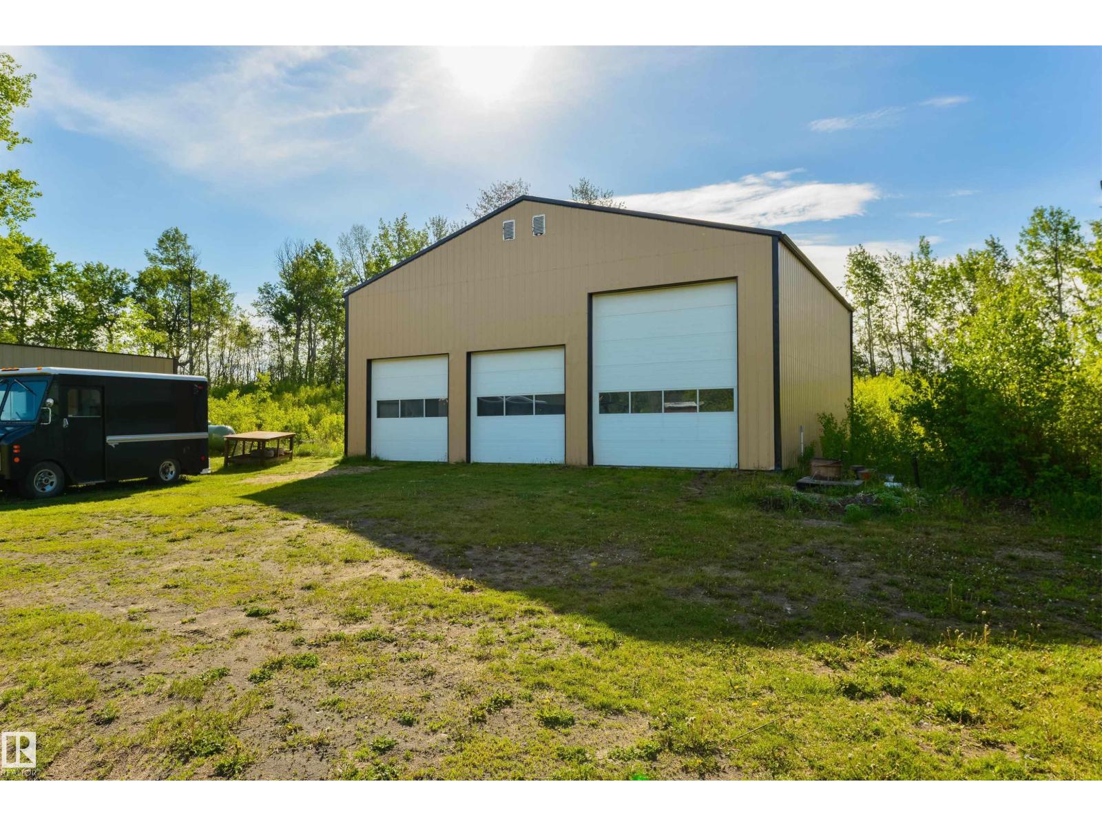 52309 RGE ROAD 22 - 32