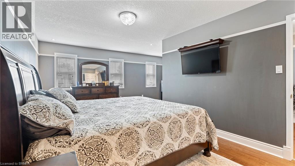 124 OSBORN Avenue - 21