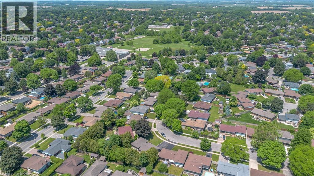 19 PIPPIN Drive - 38