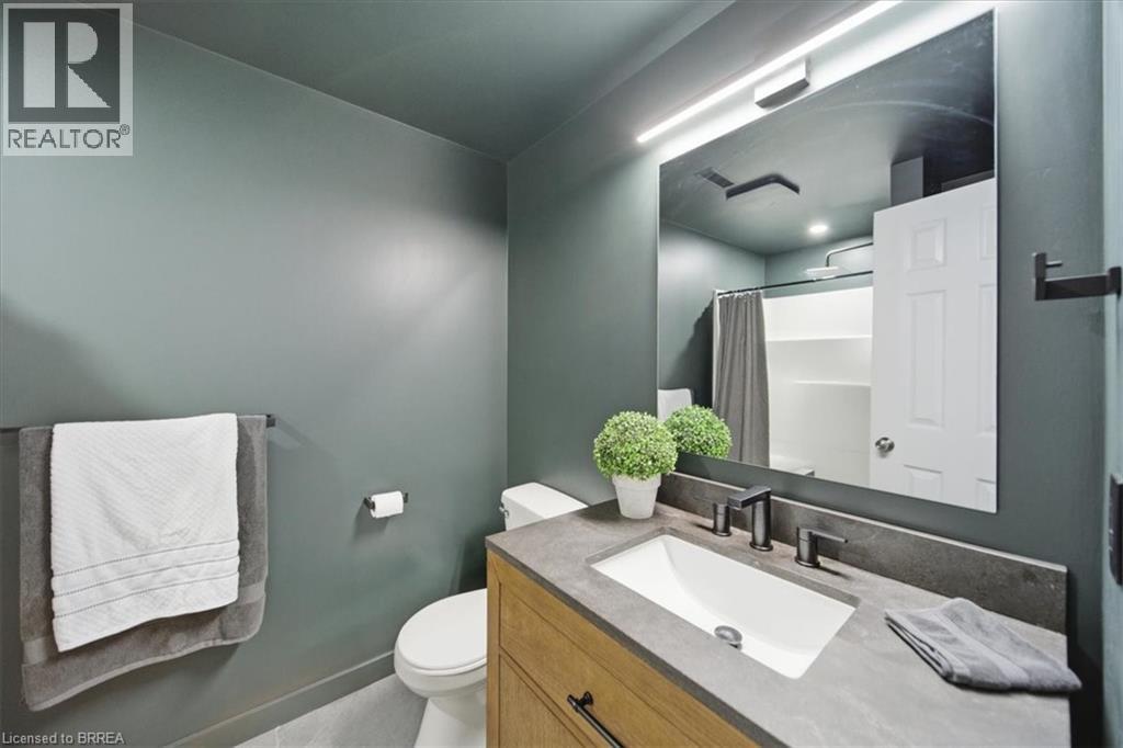 3-bedroom home for sale at 33 EDWARD Avenue, St. George ON · photo 30 of 40