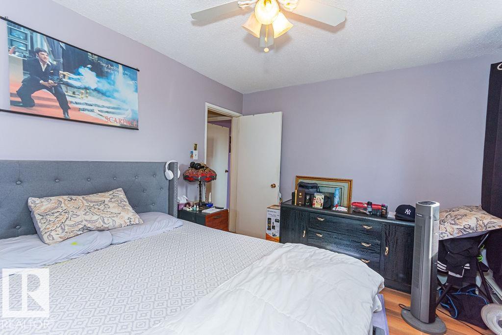 #6 3819 76 ST NW - 17
