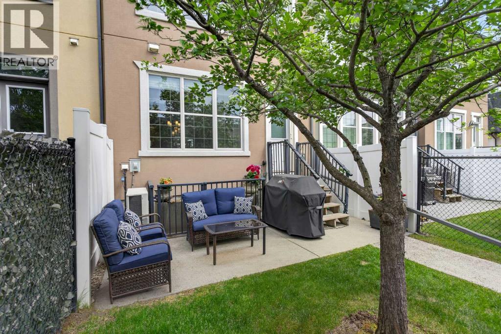 340 Quarry Park Boulevard SE — photo 12