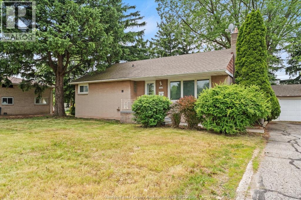 4065 Dougall - 1