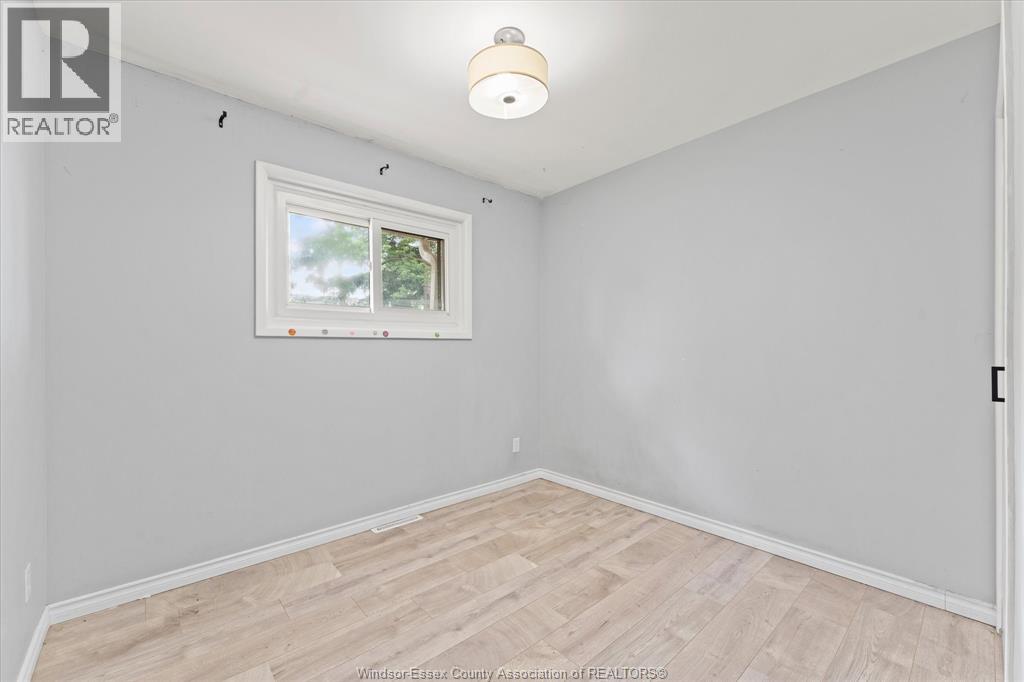 4065 Dougall - 17