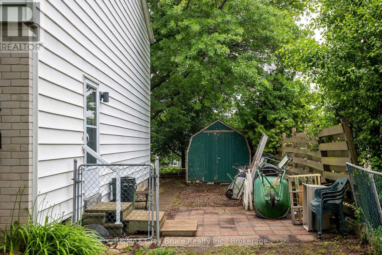1068 11TH STREET E - 30