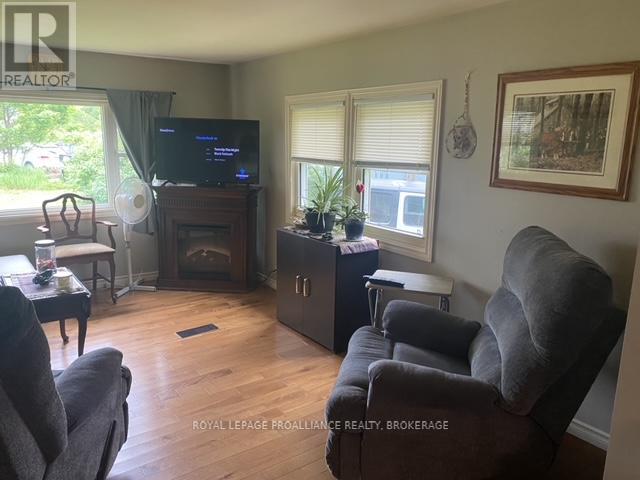 104 ELLISVILLE ROAD - 9