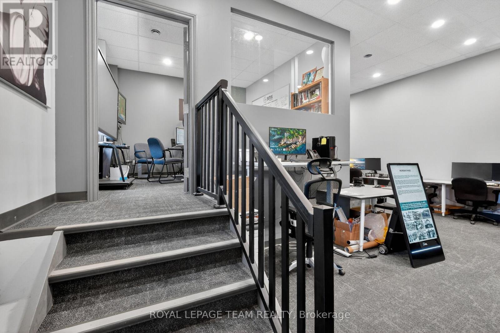Industrial for Sale in Ottawa – 27&29 – 2100 THURSTON DRIVE, Ottawa – MLS# X13230146 - Image 25