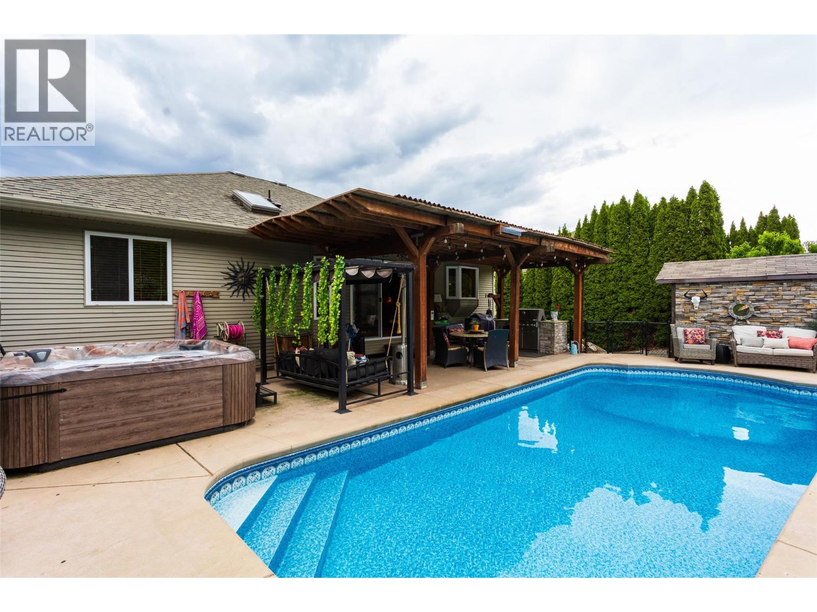 2838 Salish Road - 23