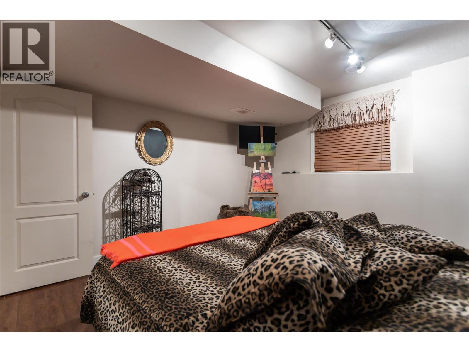 2838 Salish Road - 57