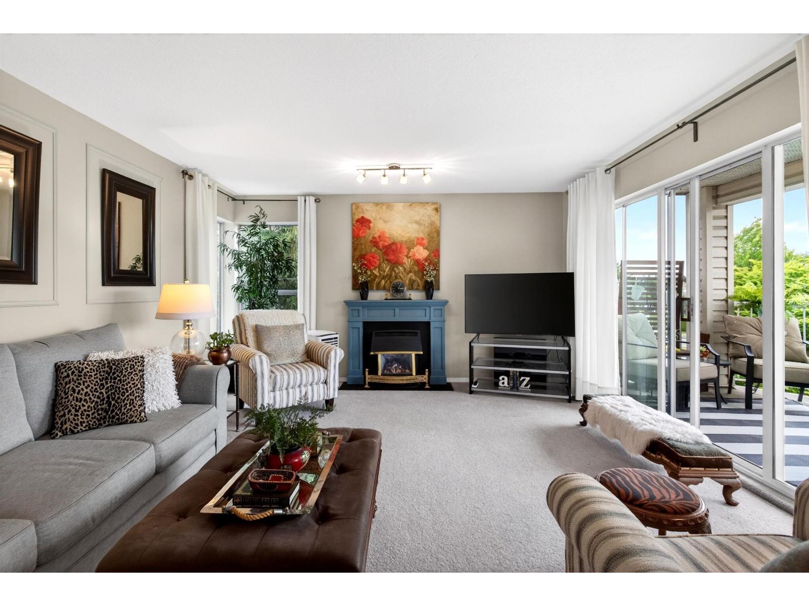 216 5360 205 STREET, Langley