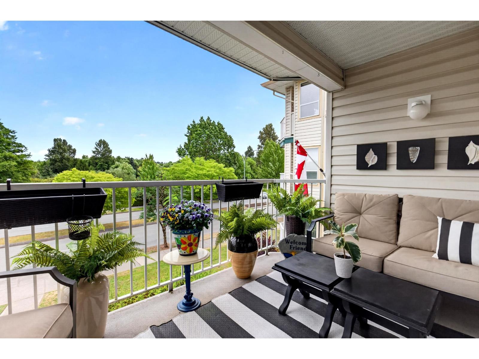 216 5360 205 STREET, Langley