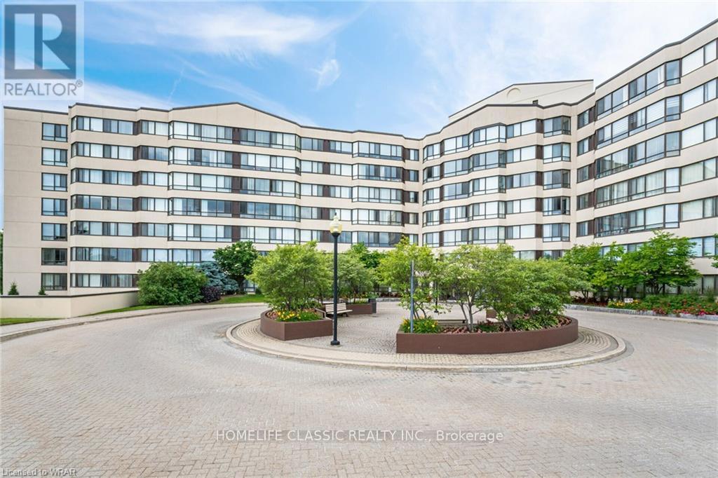 #617 1001 CEDARGLEN GATE - 1