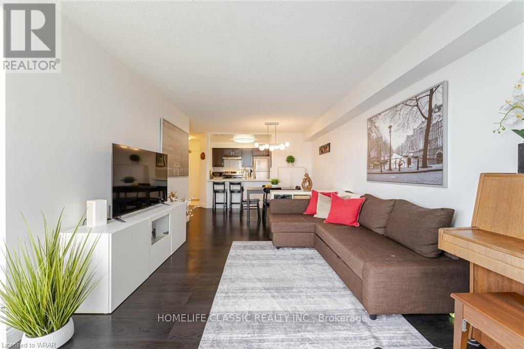 #617 1001 CEDARGLEN GATE - 13