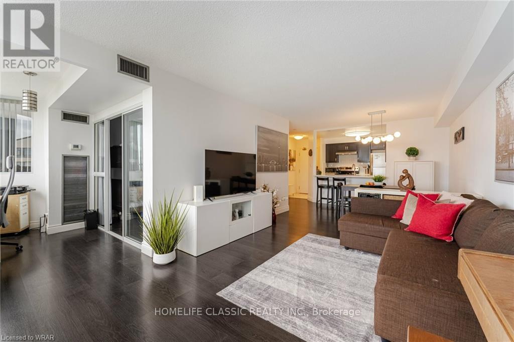 #617 1001 CEDARGLEN GATE - 14