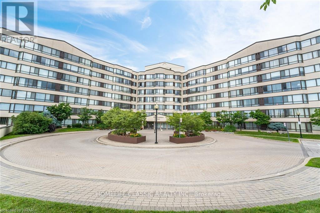 #617 1001 CEDARGLEN GATE - 2