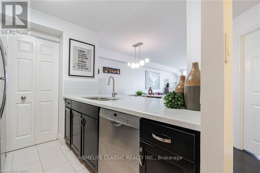 #617 1001 CEDARGLEN GATE - 22