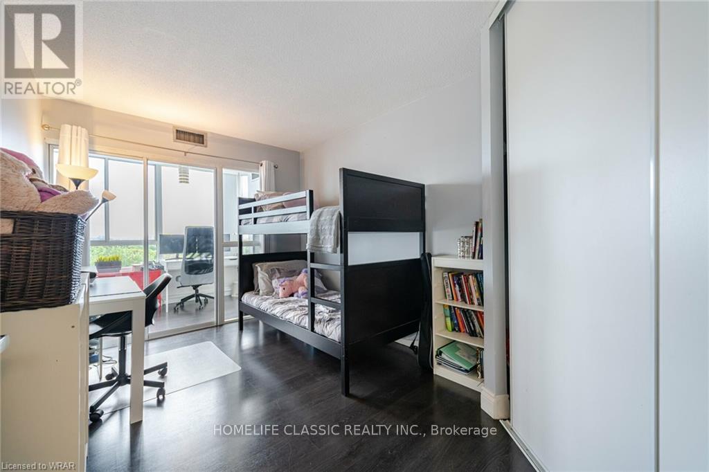 #617 1001 CEDARGLEN GATE - 27