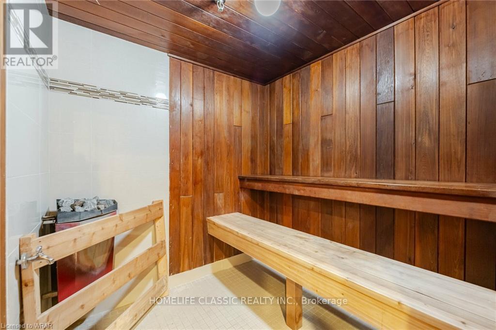 #617 1001 CEDARGLEN GATE - 39