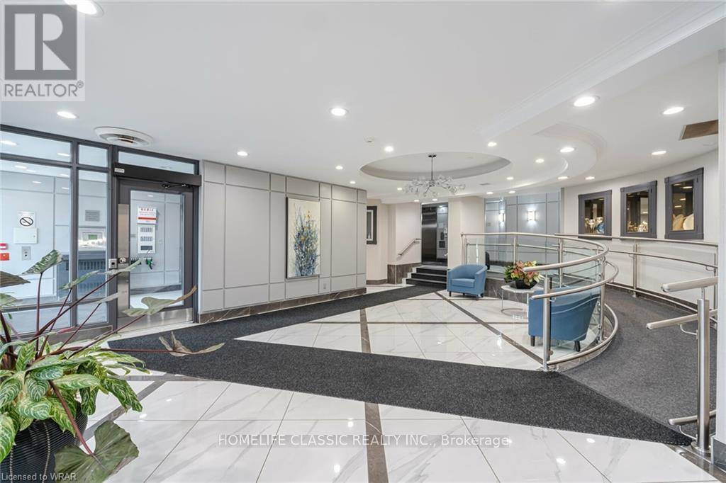 #617 1001 CEDARGLEN GATE - 5