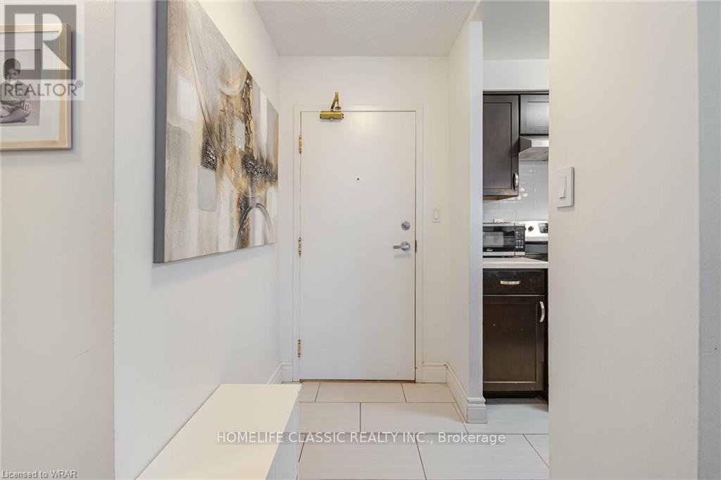 #617 1001 CEDARGLEN GATE - 7
