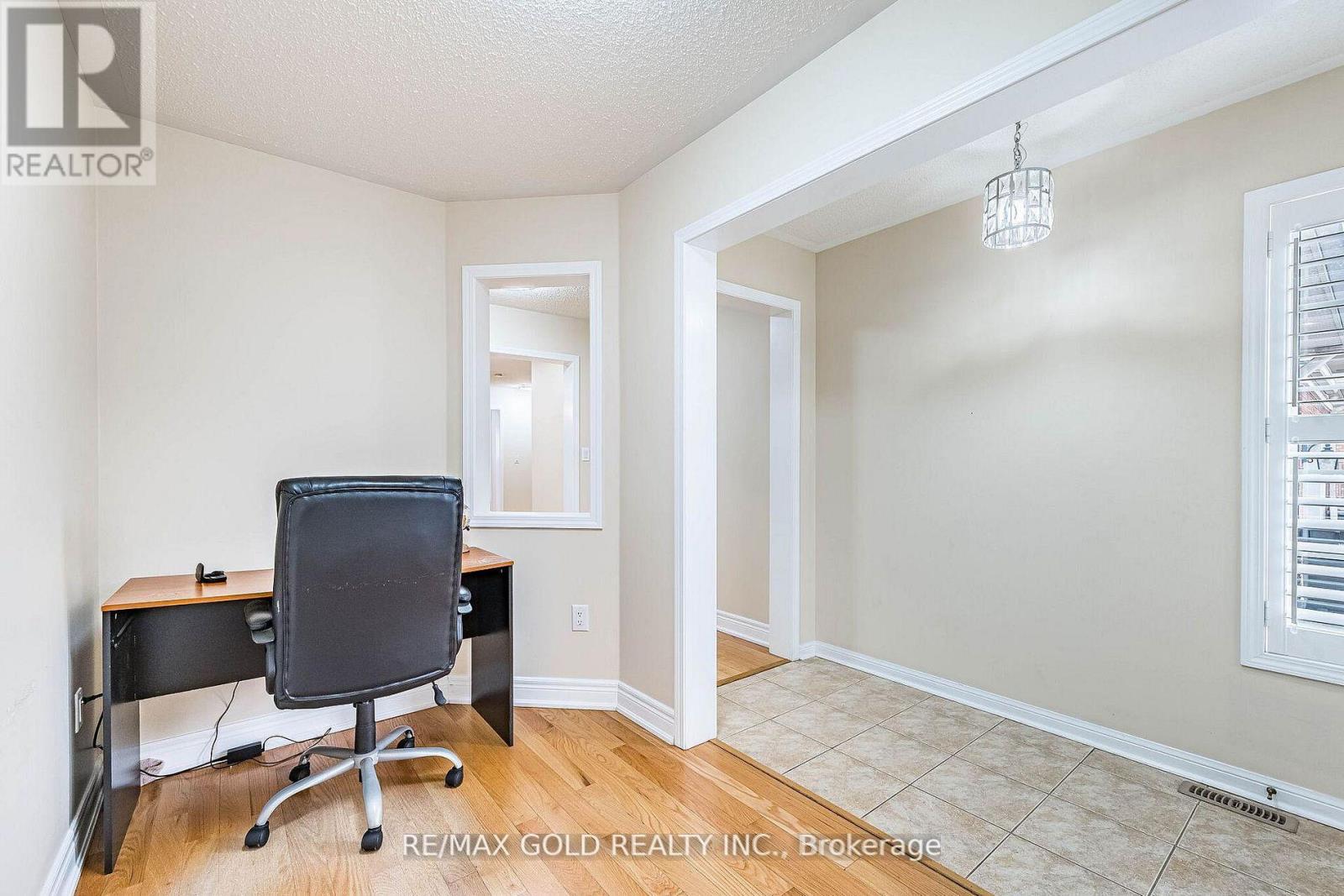 Office/Den