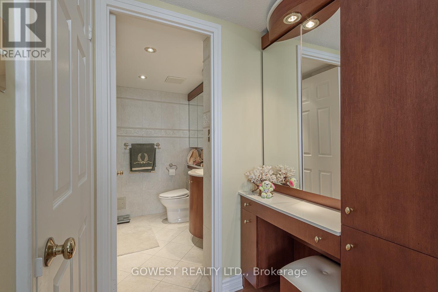 #1103 1240 MARLBOROUGH COURT - 21