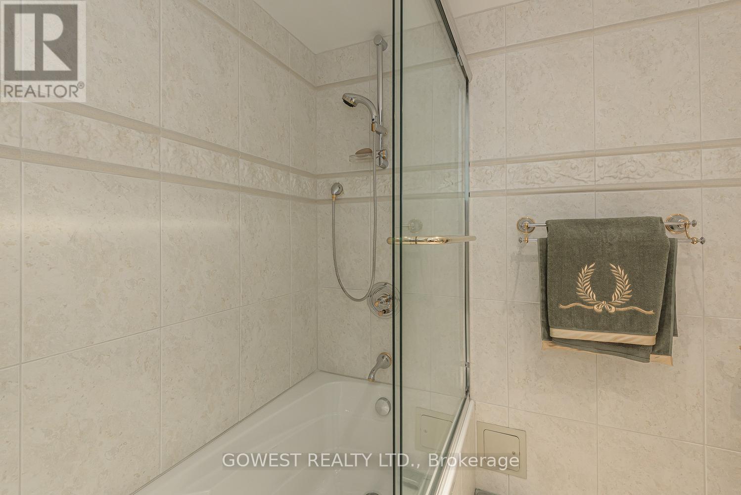 #1103 1240 MARLBOROUGH COURT - 23
