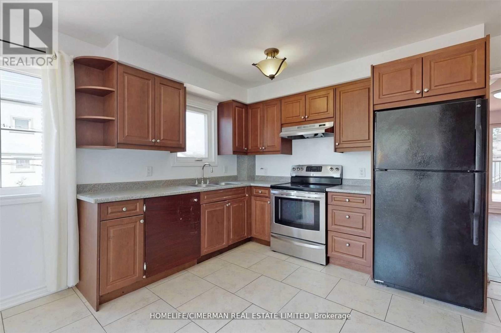 61 SCARLETT ROAD - 15