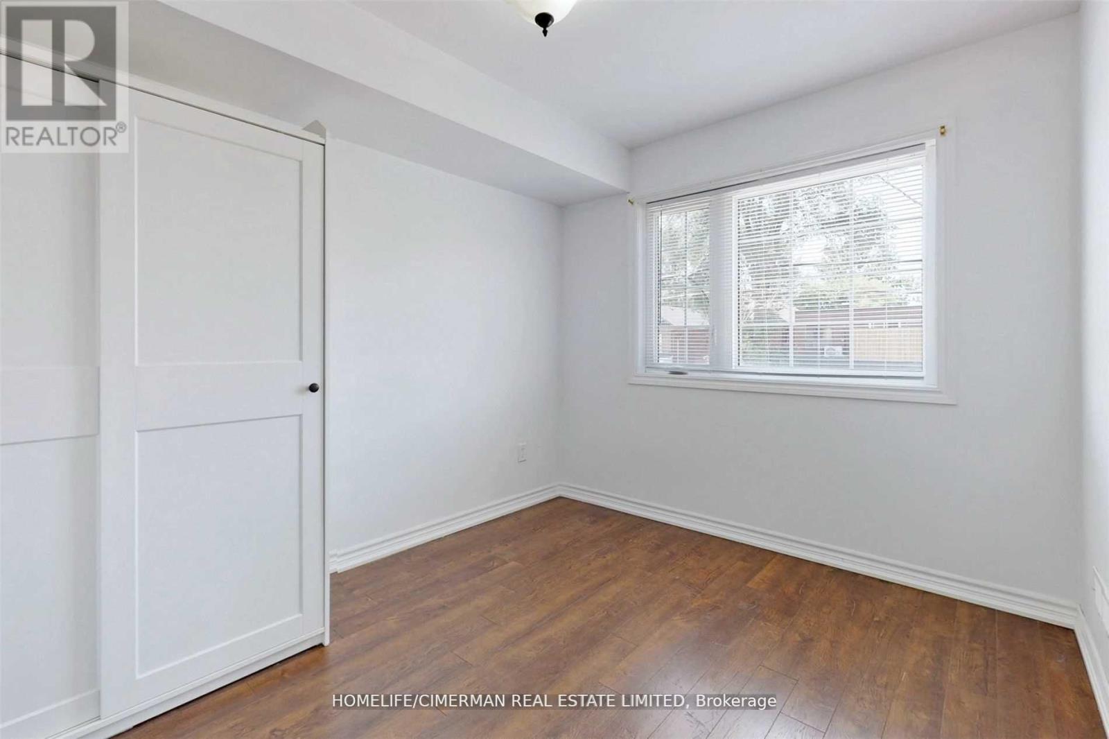 61 SCARLETT ROAD - 17